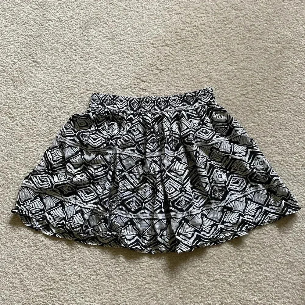 Aztec print skirt